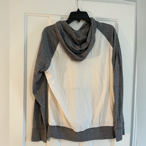 American Eagle Hoodie - Picture 3 of 6